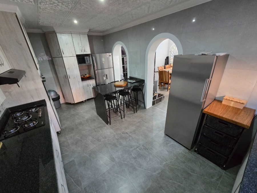 4 Bedroom Property for Sale in Potchefstroom South North West